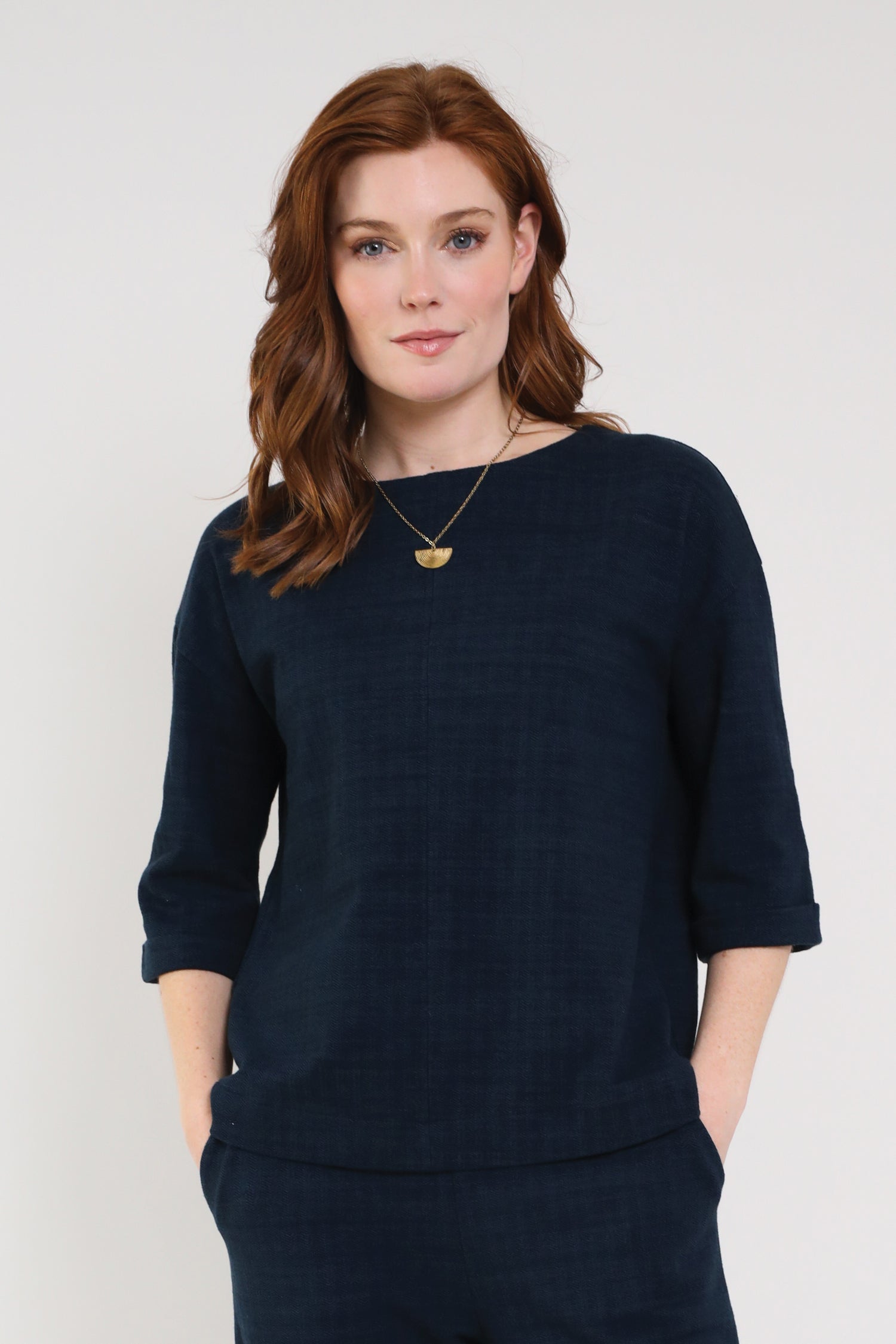 DROP SHOULDER TOP - NAVY