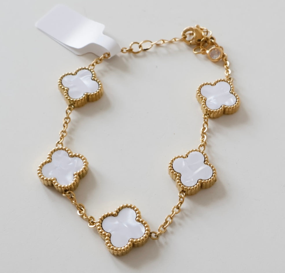 CLOVERS BRACELET - WHITE
