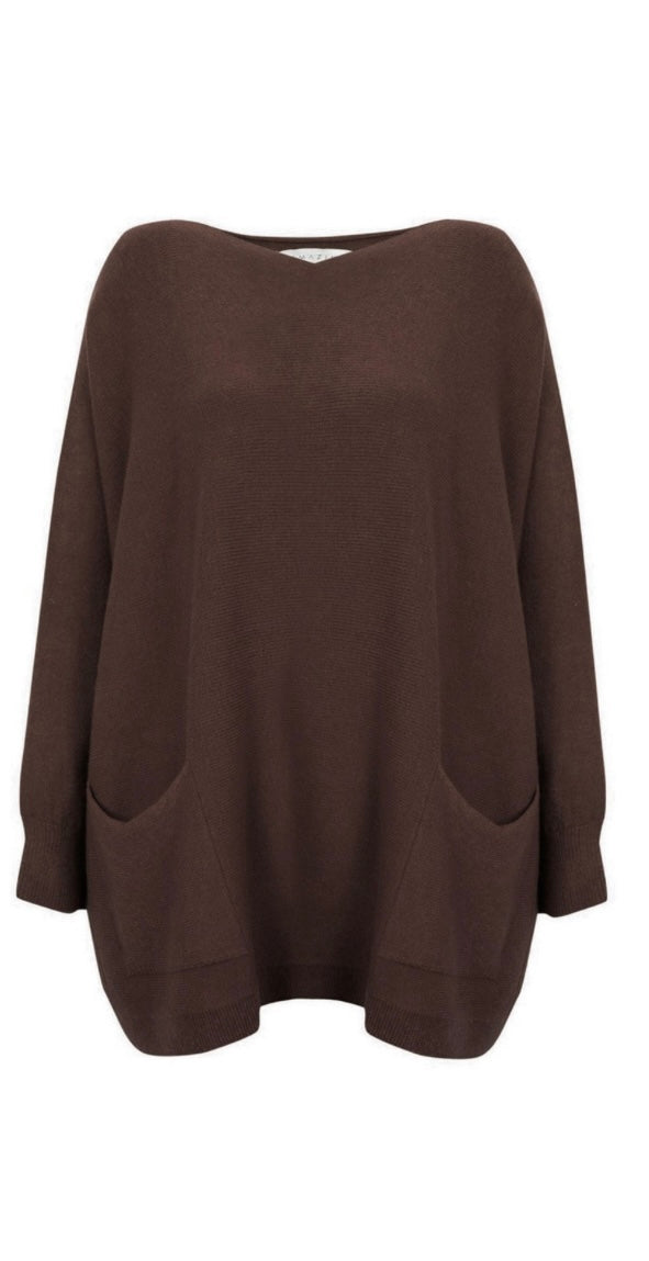 AMAZING WOMAN CARYF X 2 POCKET OVERSIZED JUMPER - ESPRESSO