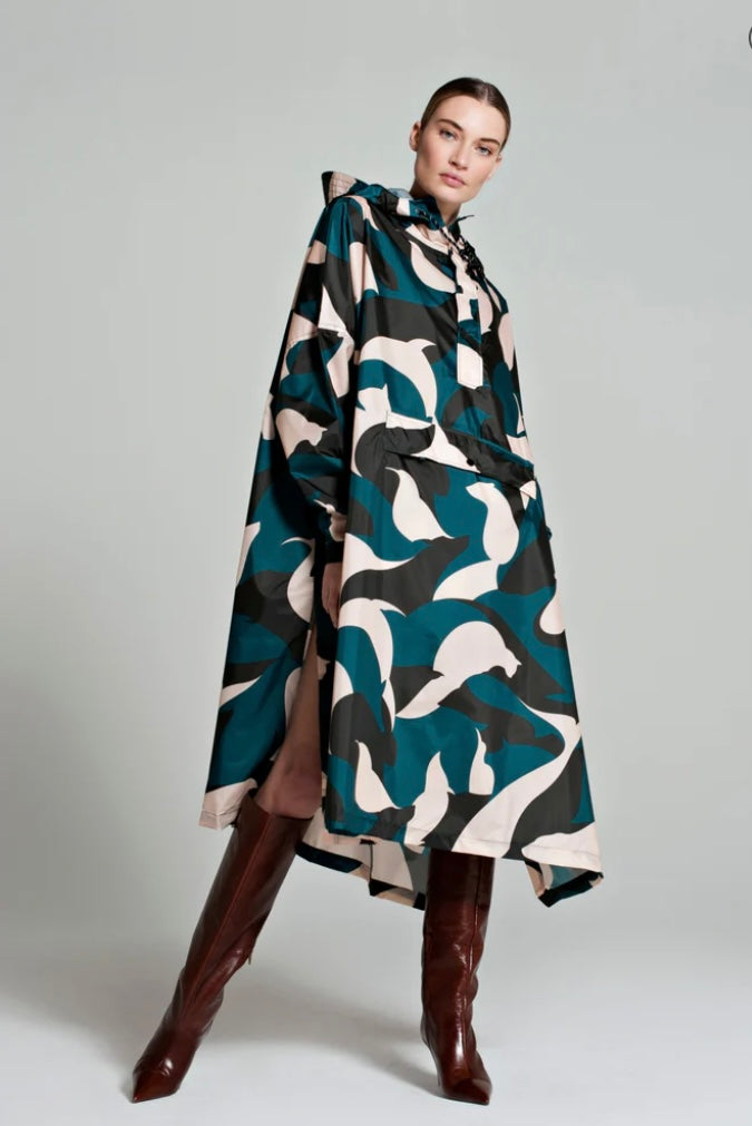 RAINKISS MALIKA FAVRE ‘ANIMO PETROL’ RAIN PONCHO