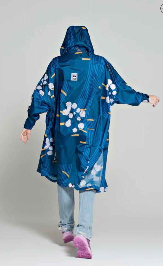 RAINKISS JAPANESE BLOSSOM RAIN PONCHO
