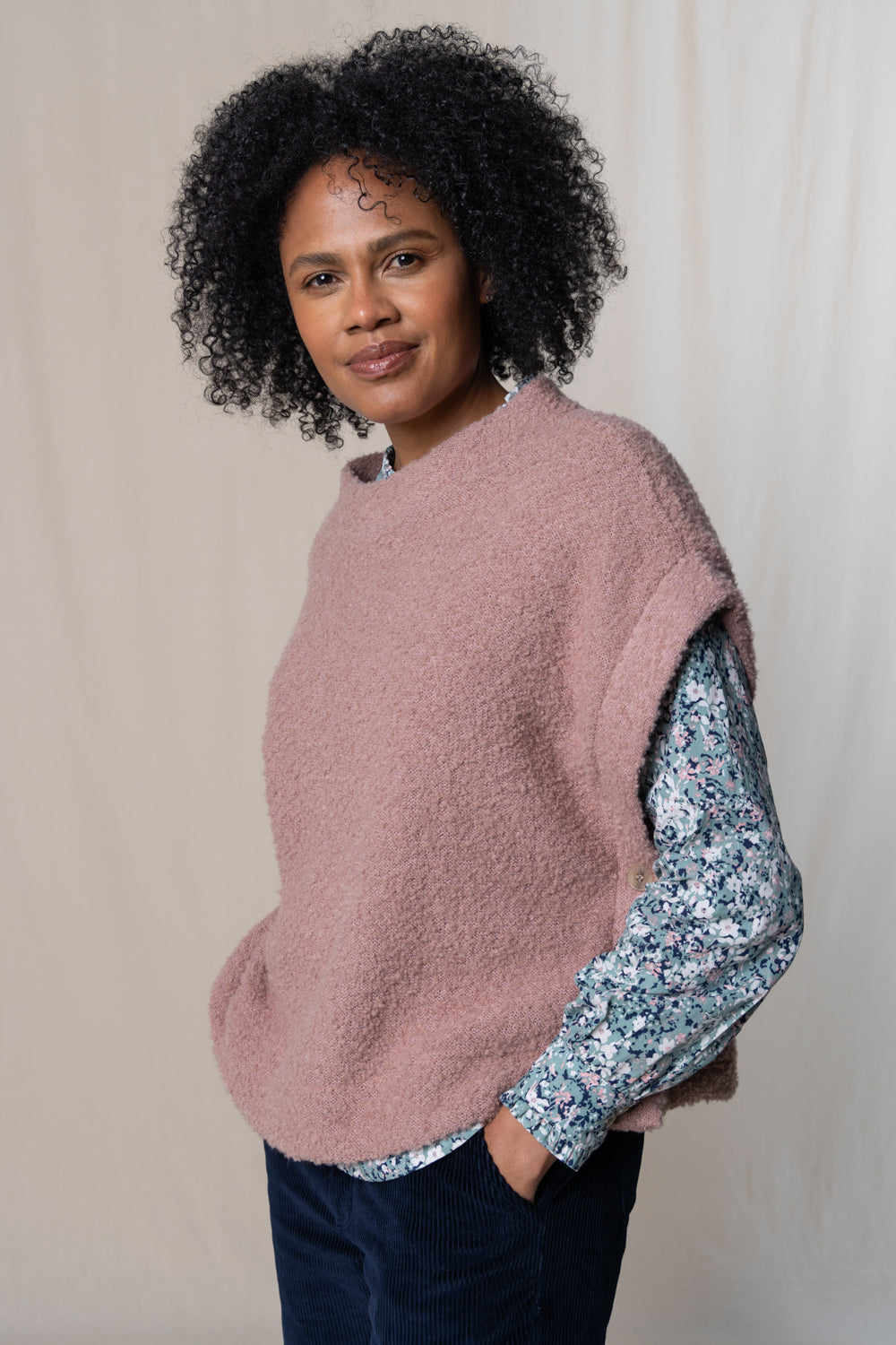 TABITHA BUTTON PONCHO - DUSKY PINK