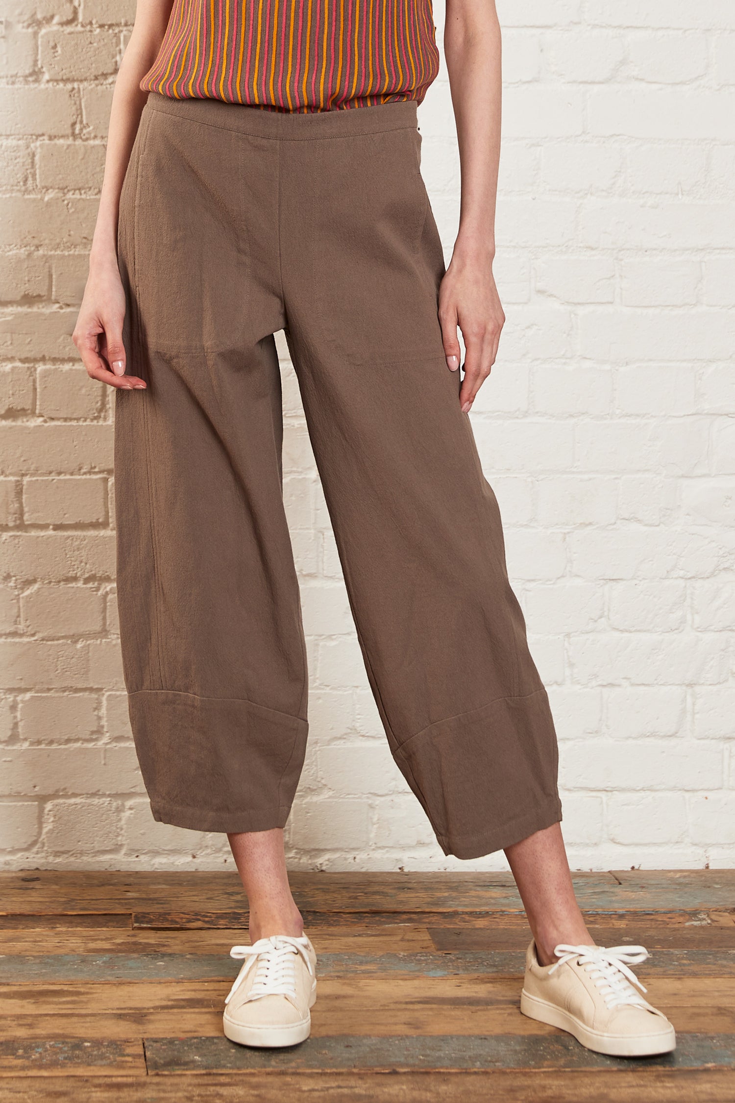 COTTON BUBBLE TROUSERS - CAROB