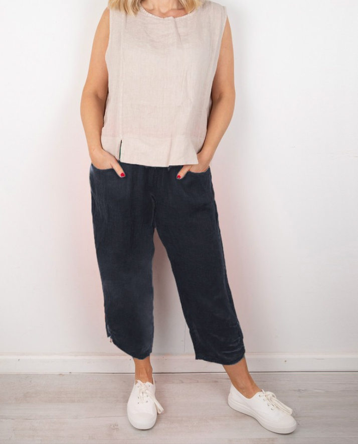 AMAZING WOMAN ORLA CROPPED LINEN TROUSER - NAVY